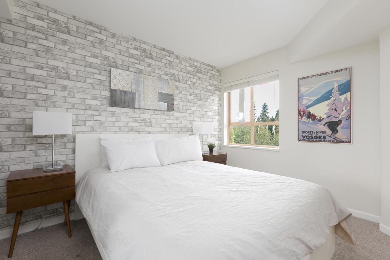 Tyndall Stone Lodge By Cozystay Signature Whistler Exterior photo