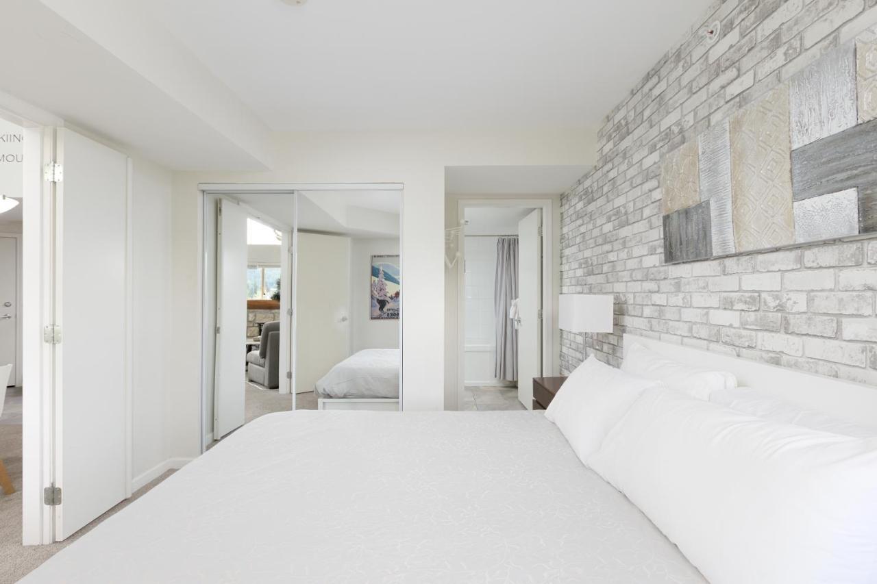 Tyndall Stone Lodge By Cozystay Signature Whistler Exterior photo