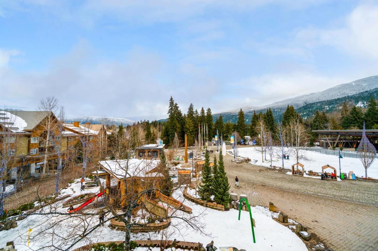 Tyndall Stone Lodge By Cozystay Signature Whistler Exterior photo